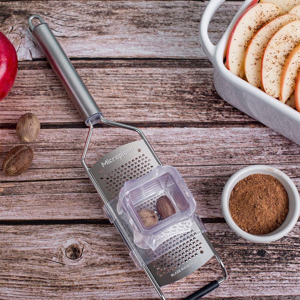 Microplane プロフェッショナルピーラー MICROPLANE｜ゼスター & グレーター - KOZLIFE(コズライフ